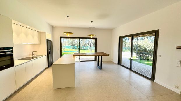 LUYNES VILLA NEUVE 130M² PISCINE IBS BLAQUE - Photo 1