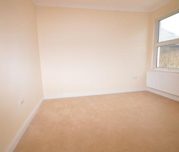 Montague Road, Slough, Berkshire,SL1 - Photo 2