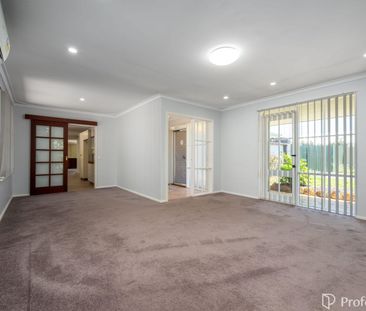 Charming Family Home with Pool - Photo 1