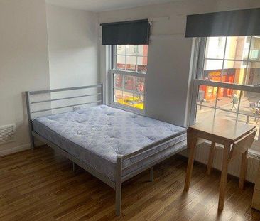 Studio to rent - Photo 5