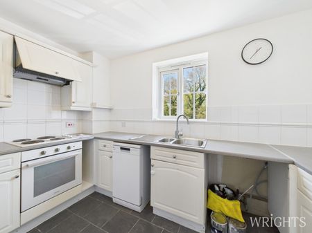 2 bedroom Apartment - Node Way Gardens - Photo 4