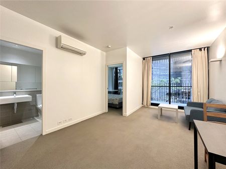 205/470 St Kilda Road - Photo 2