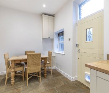 2 bedroom house to rent - Photo 2