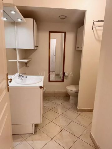 Location Appartement 1 pièce 30m² NICE 06300 - Photo 5