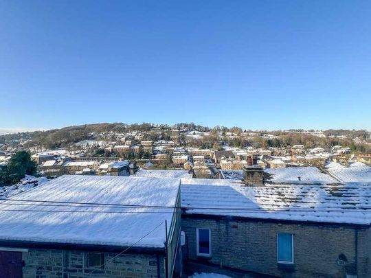 Back Lane, Holmfirth, HD9 - Photo 1