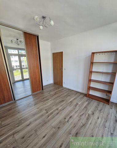 Trzy pokoje z balkonem widok na Katedrę ! - Photo 3