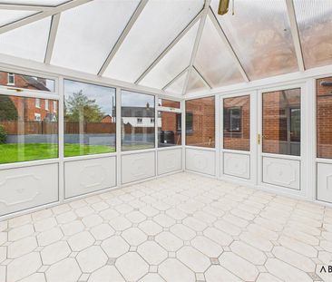 Vicarage Drive, Stramshall, Uttoxeter ST14 5DL - Photo 6