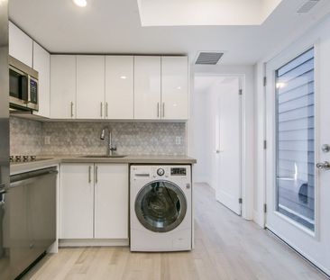 For Lease - 379 St Clarens Avenue Unit# Main, Toronto, Ontario - Photo 1