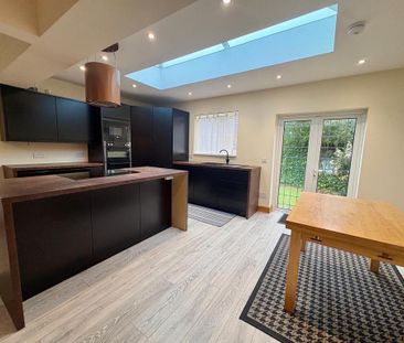 3 bedroom semi-detached house to rent - Photo 6