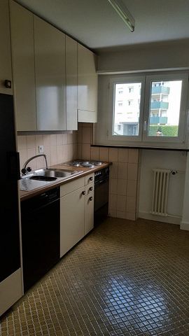 Appartement spacieux de 3 pièces au 3ème étage - Photo 2