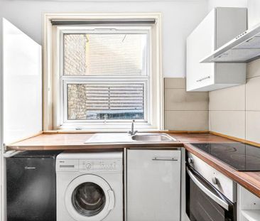 Studio to rent - Photo 5