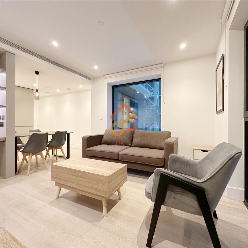 Westmont Apartments, Fountain Park Way, London W12 - Photo 1