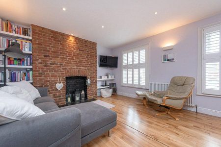 3 bedroom apartment to rent - Photo 4