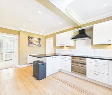 Hunt Cottages, Goring Lane, Mortimer, Reading, RG7 - Photo 1