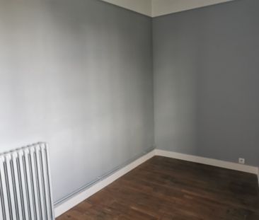 Location Appartement 3 pièces 77m² PONT L EVEQUE 14130 - Photo 4