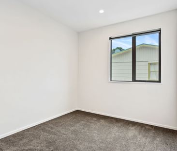 Beautiful 3 Bedroom New Lynn Home - Photo 2