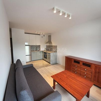 Komfortowe 2 pokoje z balkonem i garażem. - Photo 1