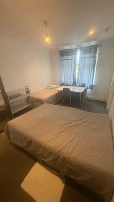 1 Bed Flat, Churchill Avenue, HA3 - Photo 1