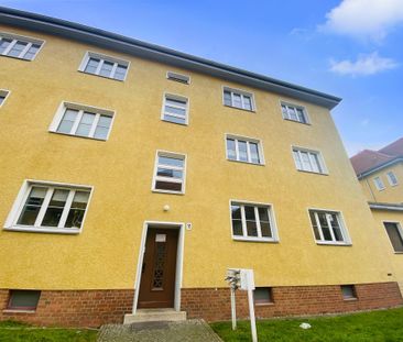 Attraktive 3-Raum-Wohnung mit 70 m² in der Lauestraße 6, Magdeburg - Foto 4