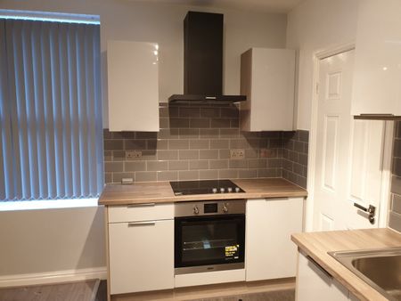 2 Bed Flat, Moseley, B13 - Photo 5