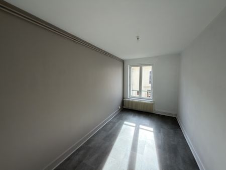 Location Appartement 4 pièces 72m² NANCY 54000 - Photo 5