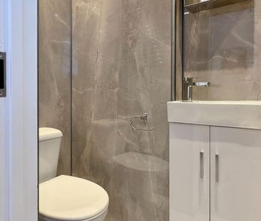 1 Bed Flat, Chichele Road, NW2 - Photo 2