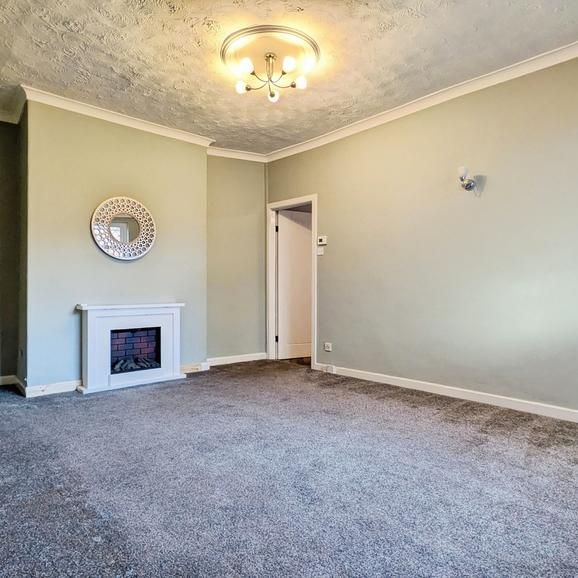 2 bedroom detached house to rent - Photo 1