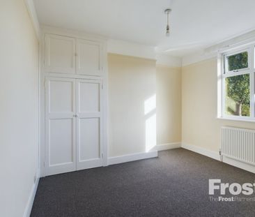 Ashfield Avenue, Feltham,TW13 - Photo 6