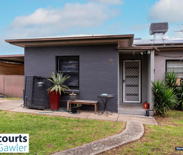 3 Bedroom Home Available for Rent - Photo 3