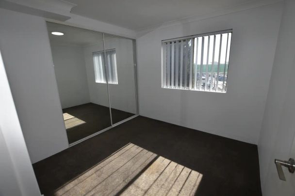 “Delightful Two Bedroom Apartment Saught-After Location” - Photo 1