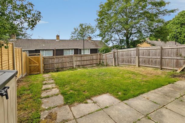 Vanguard Road, SO18 - Photo 1