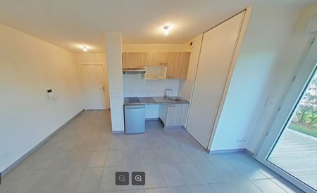 Location Appartement 1 pièce 26m² ST JORY 31790 - Photo 2