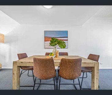 BEACHSIDE FURNISHED TOWNHOUSE APARTMENT - Photo 3