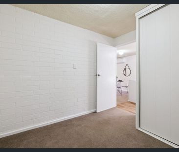 Stylish 2-Bedroom First-Floor Apartment - Live the Maylands Lifestyle! - Photo 6