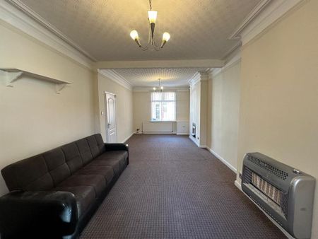 3 bedroom terraced house to rent - Photo 3