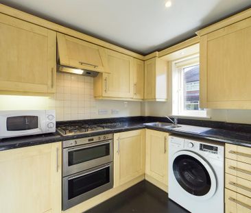 2 bedroom flat to rent - Photo 3