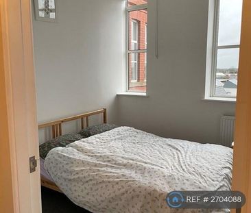 1 bedroom flat to rent - Photo 5