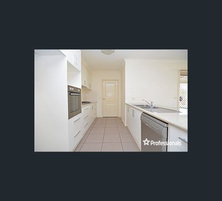 17 Condor Drive, Mildura, Vic 3500 - Photo 1