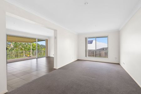 Modern Family Living at 41 Sundew Crescent, Upper Coomera! - Photo 3