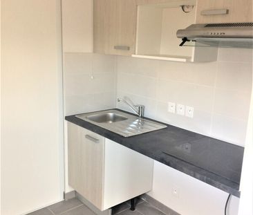 Location Appartement 4 pièces 76m² BEGLES 33130 - Photo 5