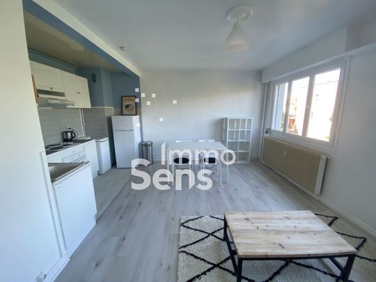 Location appartement - La Madeleine Centre - Photo 1