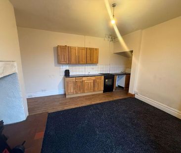 2 bedroom terraced house to rent - Photo 6