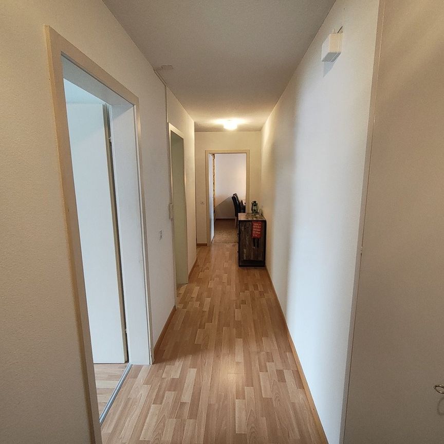 Rent a 3 rooms apartment in Egg - Foto 1