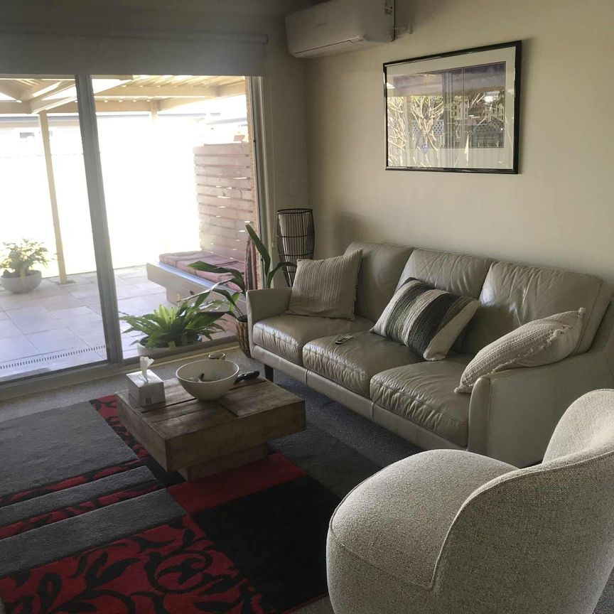 Ettalong Beach - Photo 1