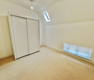 2 bed Apartment To Let - Photo 6