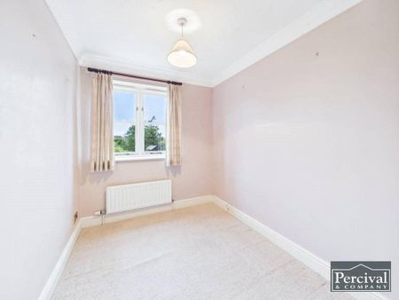 4 bedroom detached house to rent - Photo 5