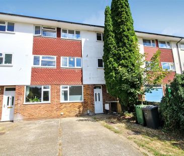 4 bedroom house to rent - Photo 2