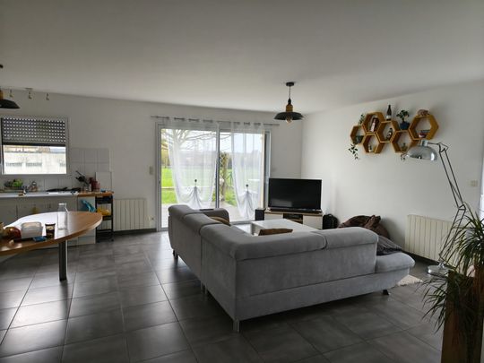 Location Maison 3 pièces 87m² VAIR SUR LOIRE 44150 - Photo 1