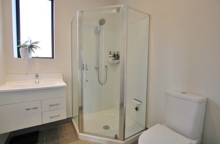 2/17 Uku Lane, Hobsonville - Photo 5