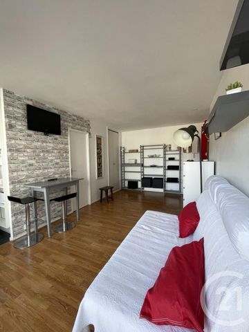 Location Appartement 1 pièce 24m² ST JEAN DE LUZ 64500 - Photo 3